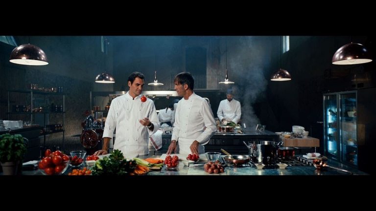 Roger Federer învață să gătească în noul spot de promovare pentru pastele Barilla